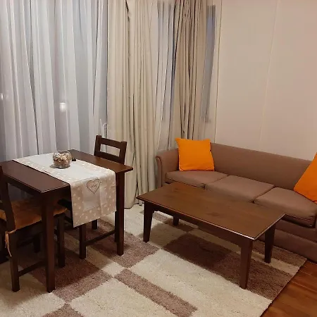 Апартамент пирин голф сладко студио *