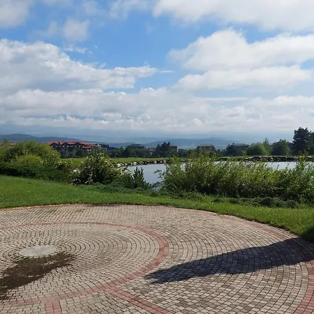 сладко студио в пирин с голф и комплекс Διαμέρισμα