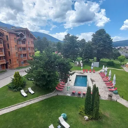 сладко студио в пирин с голф и комплекс Raslog