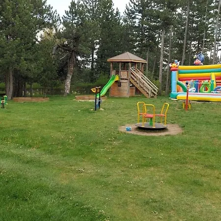 Διαμέρισμα сладко студио в пирин с голф и комплекс