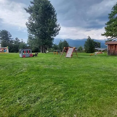 сладко студио в пирин с голф и комплекс Ράζλογκ