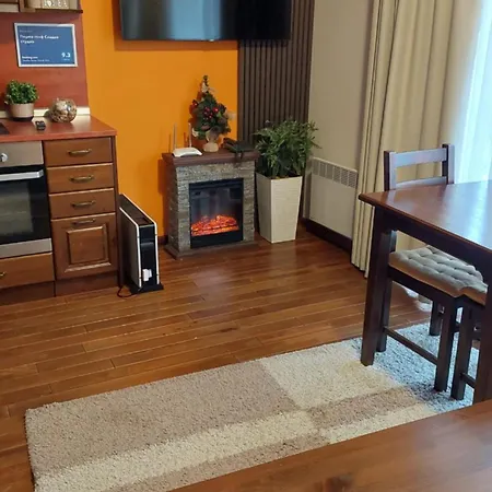 сладко студио в пирин с голф и комплекс Διαμέρισμα